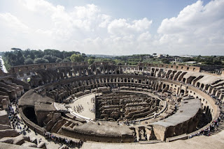 Il Colosseo non finisce di meravigliare. Dall’attico una vista incredibile