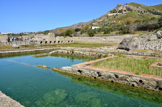 Forse la dimora di Ulisse e Polifemo nella Peschiera di Tiberio a Sperlonga